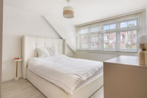 Photo 19- click for photo gallery